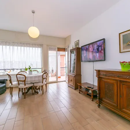 Residenza La Terrazza Di Dante Apartment *